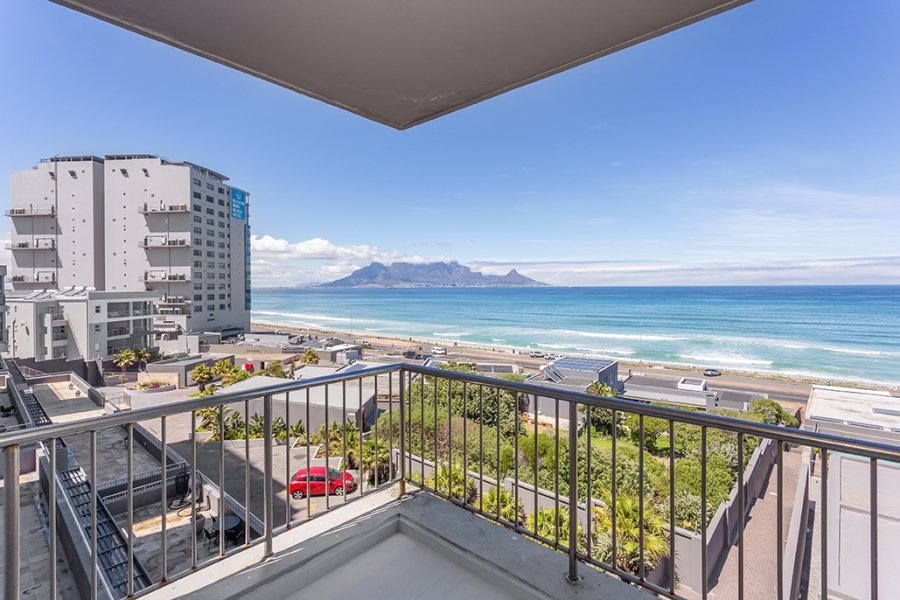 2 Bedroom Property for Sale in Bloubergrant Western Cape